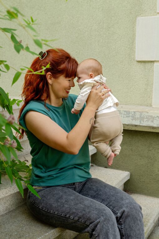 Débardeur allaitement AVENTURINE vert paon avec épaulettes de la marque JALLU'S'IN – Image 5