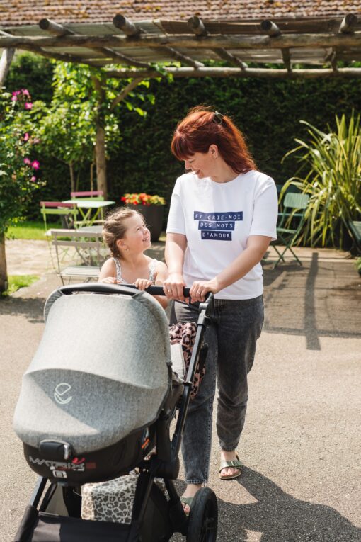 T-shirt allaitement ET CRIE-MOI DES MOTS D'AMOUR de la marque JALLU'S'IN – Image 8