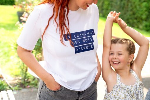 T-shirt allaitement ET CRIE-MOI DES MOTS D'AMOUR de la marque JALLU'S'IN – Image 3