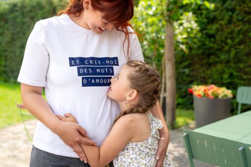 T-shirt allaitement ET CRIE-MOI DES MOTS D'AMOUR de la marque JALLU'S'IN – Image 7