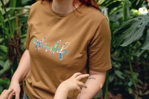 T-shirt allaitement #MOMLIFE camel de la marque JALLU'S'IN – Image 7