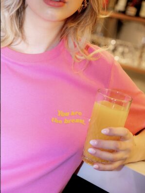 T-shirt allaitement YOU ARE THE BREAST de Tajinebanane