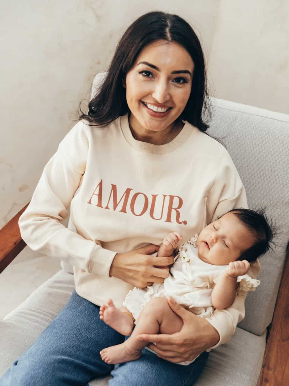 23 Mai Paris : vêtements d'allaitement stylés et confortables 9 Sweat shirt allaitement 23 Mai Paris edited