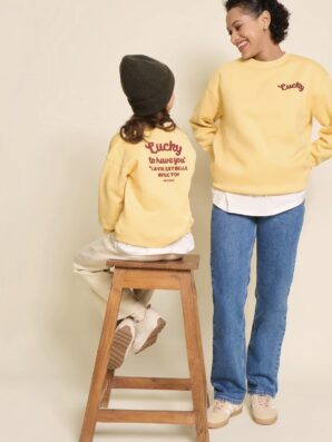 Sweat LUCKY TO HAVE YOU version maman et/ ou version bébé/enfant de Emoi Emoi