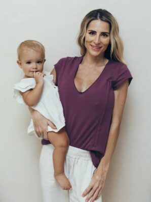 T-shirt d'allaitement VIOLET de la marque 23 MAI PARIS